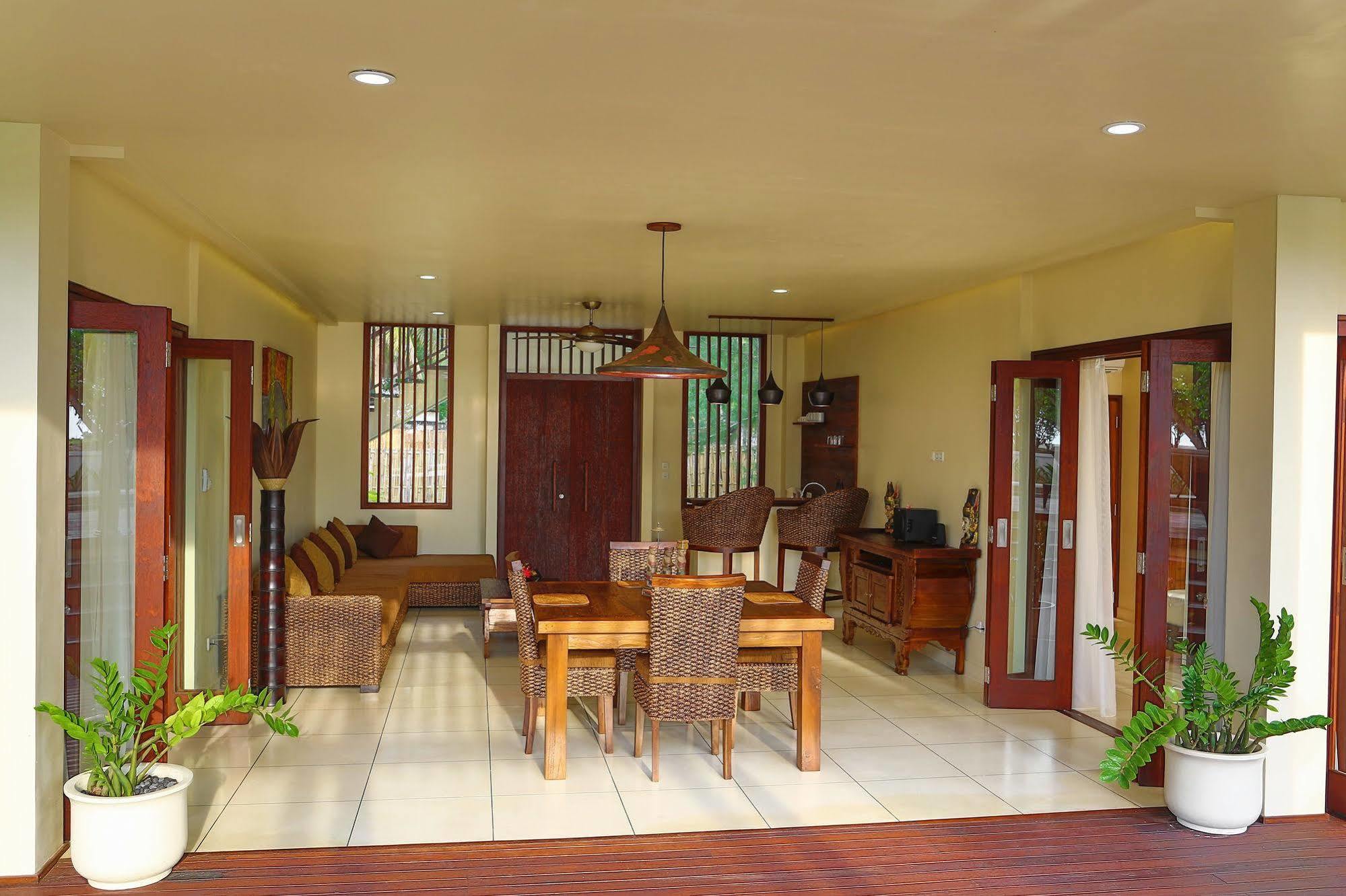 Mala Garden Resort And Spa Gili Trawangan Luaran gambar